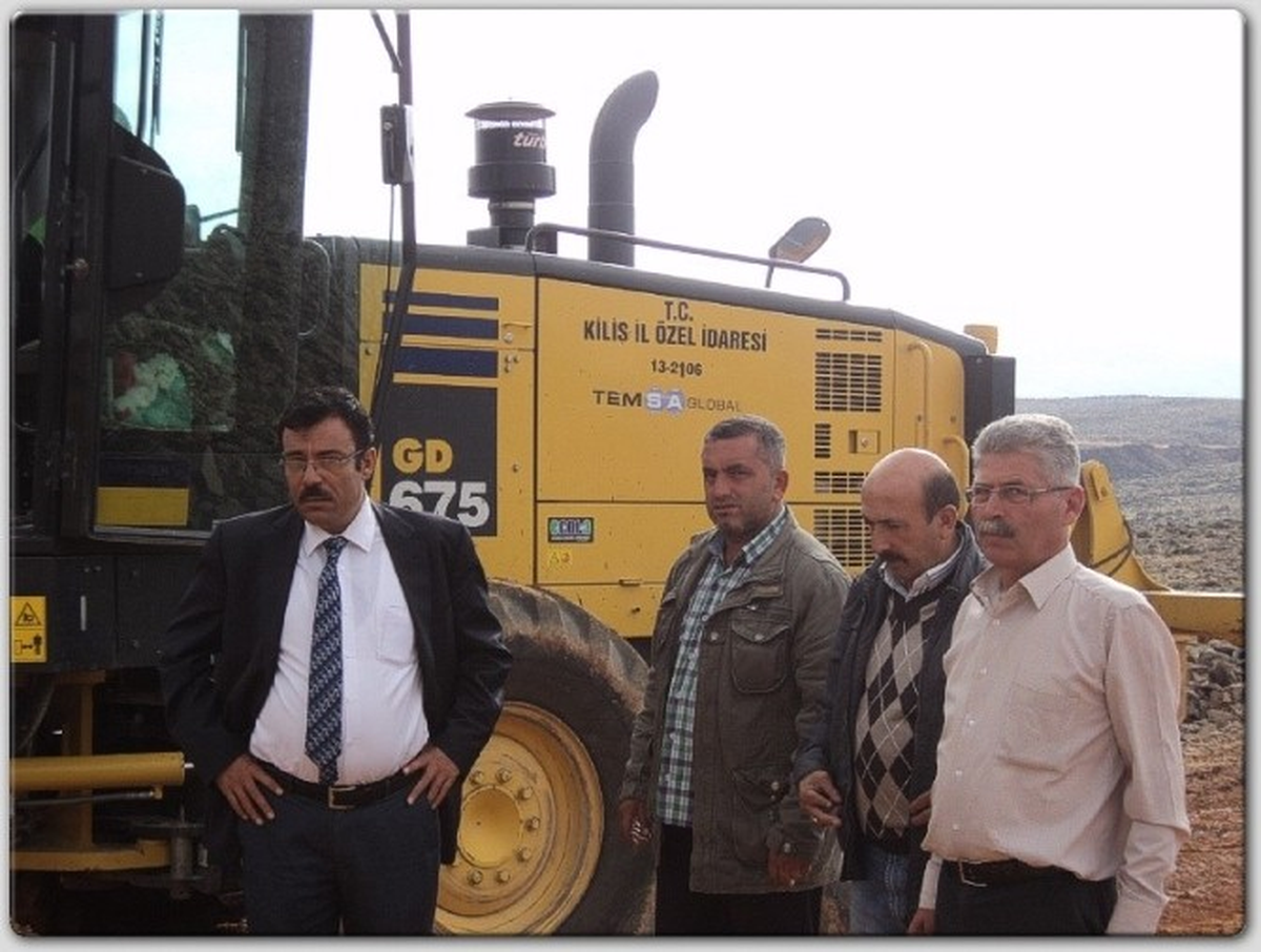 Çukuroba Yolu Yapılıyor