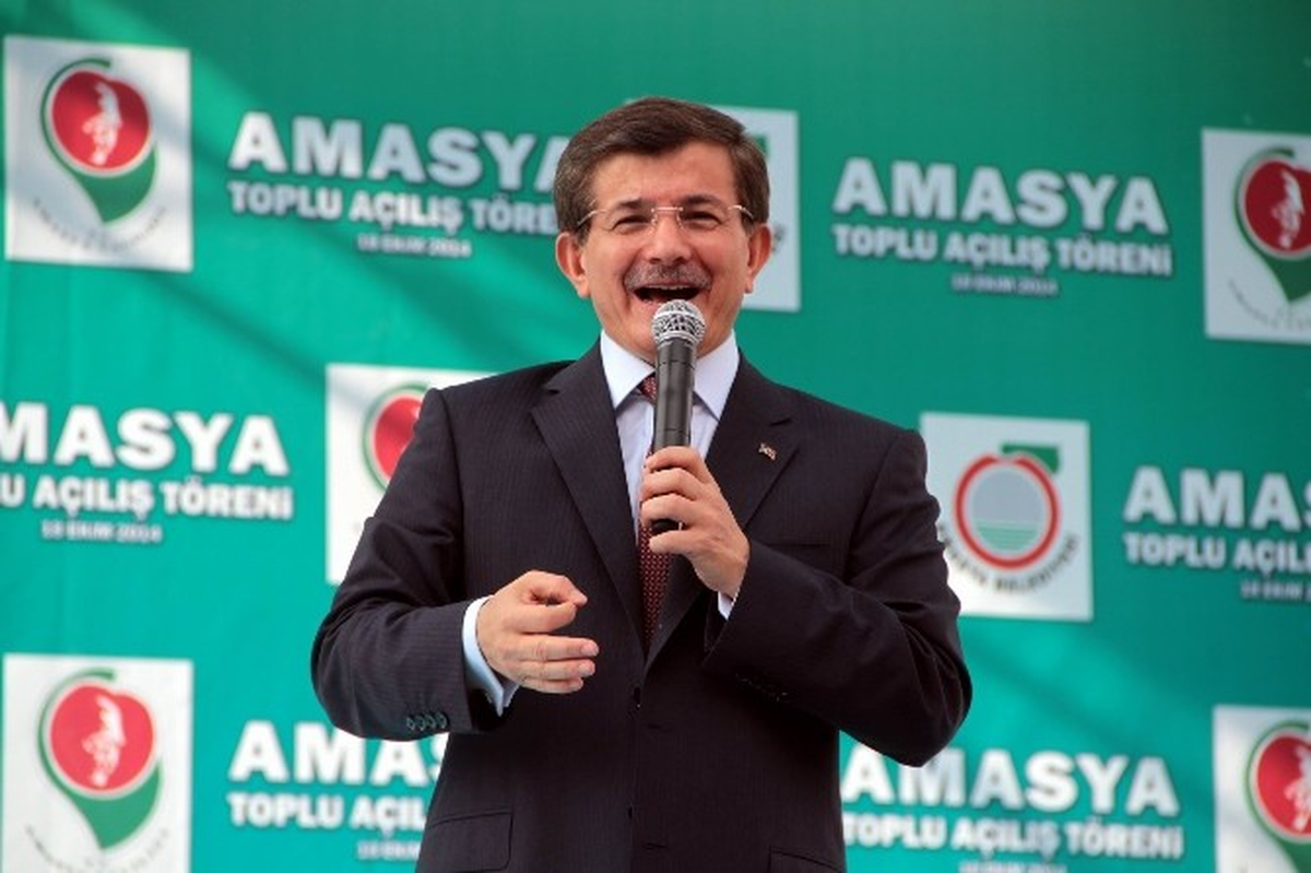 Davutoğlu: Kobani Eylemleriyle CHP ve HDP\'nin Maskesi Düştü