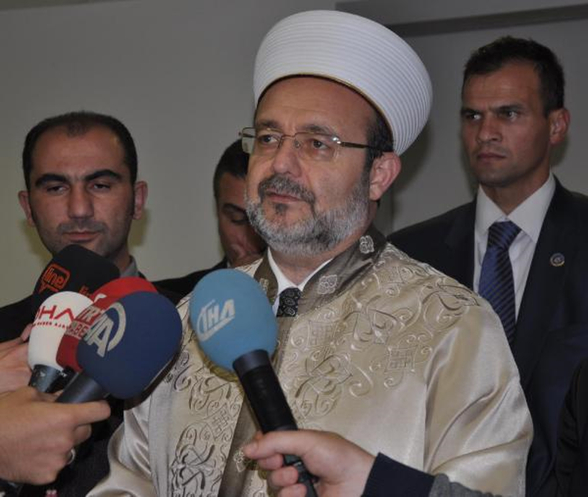 "Gelin Camide Dünya Kelamını Konuşalım"