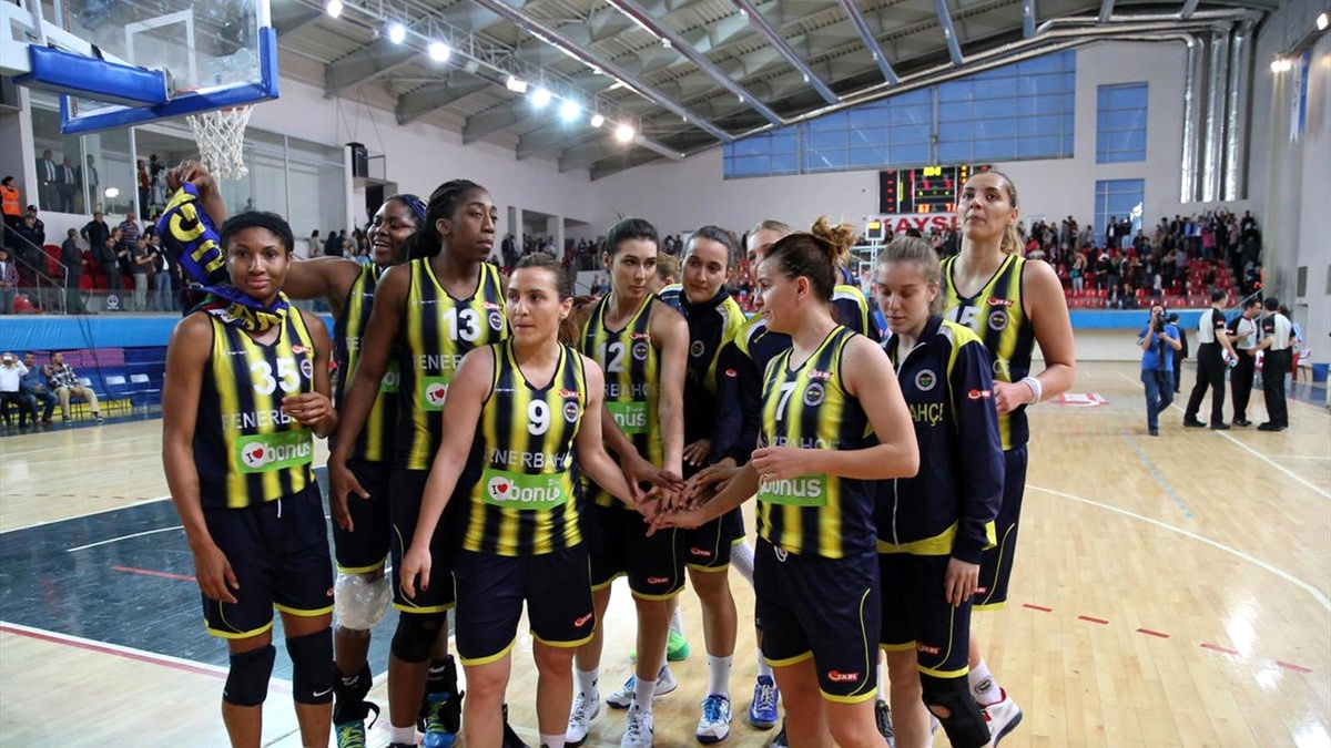 Erciyes Kupası\'nda Şampiyon Fenerbahçe