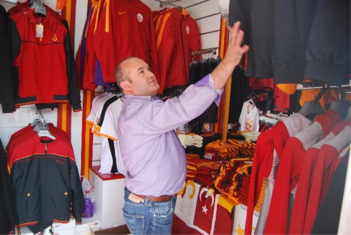 Galatasaray Store Tır\'ı Malkara\'da