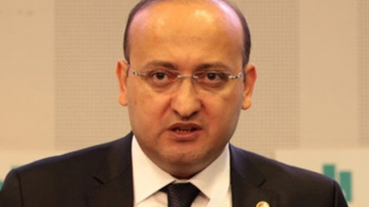 Yalçın Akdoğan 6. Uluslararası Çocuk Buluşmasına Katılacak
