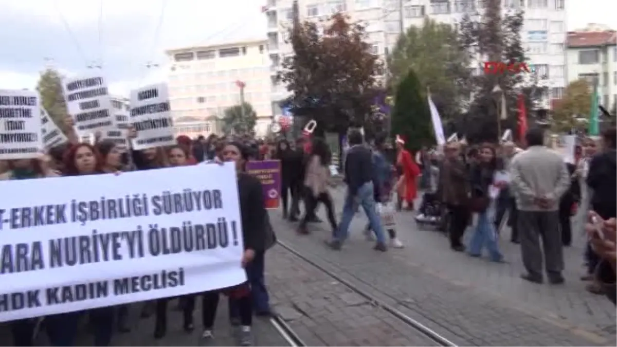 Eskişehir\'de Kadın Cinayetleri Protestosu Sırasında Gerginlik Yaşandı