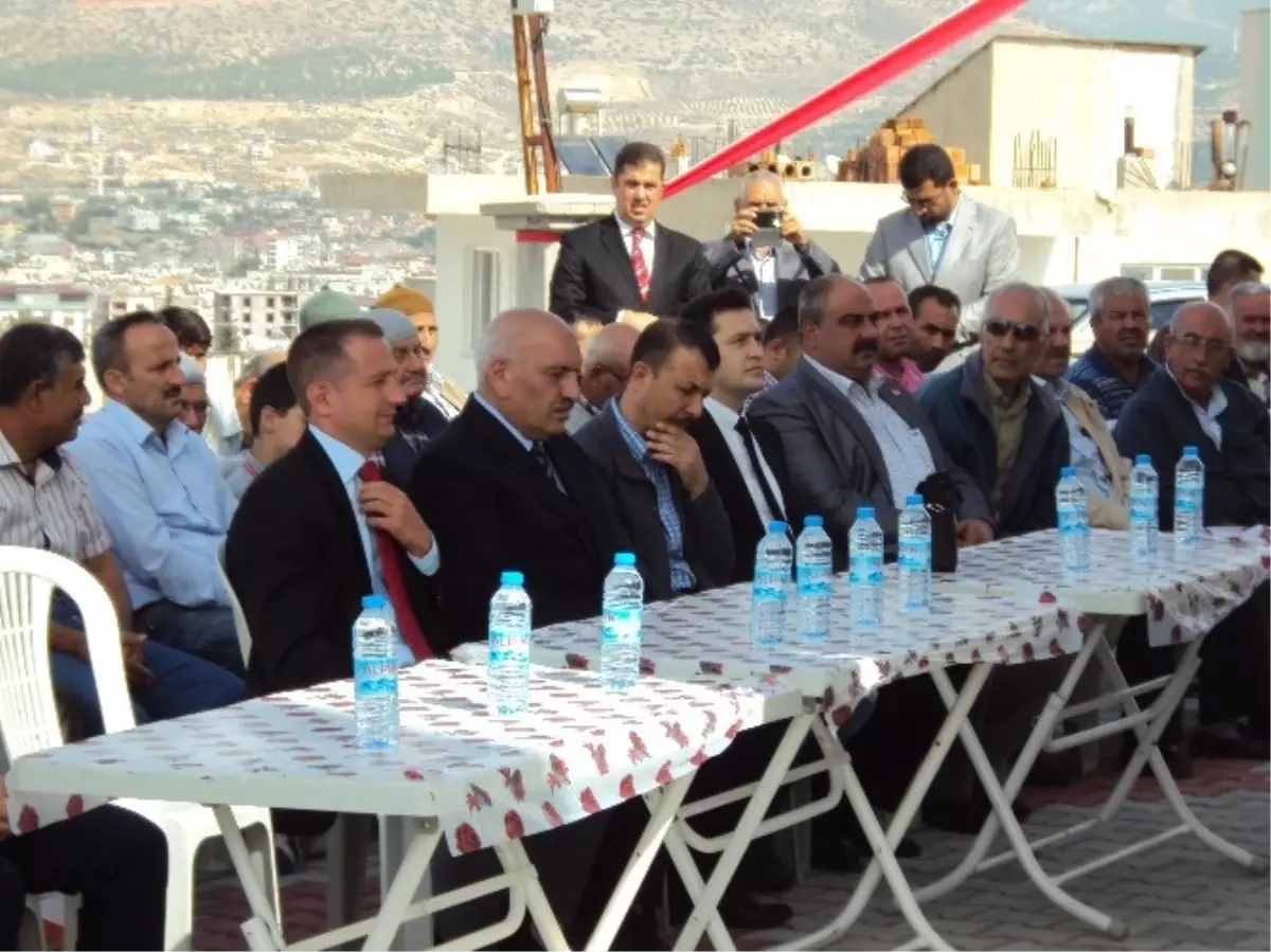 Kaymakam Akyüz, Mut'ta Cami Açılışı Yaptı