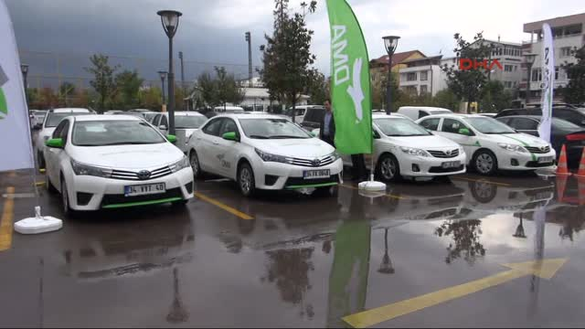 MÜSİAD\'ın İzmit Buluşmasında Elektrikli Otomobilin Önemi Anlatıldı