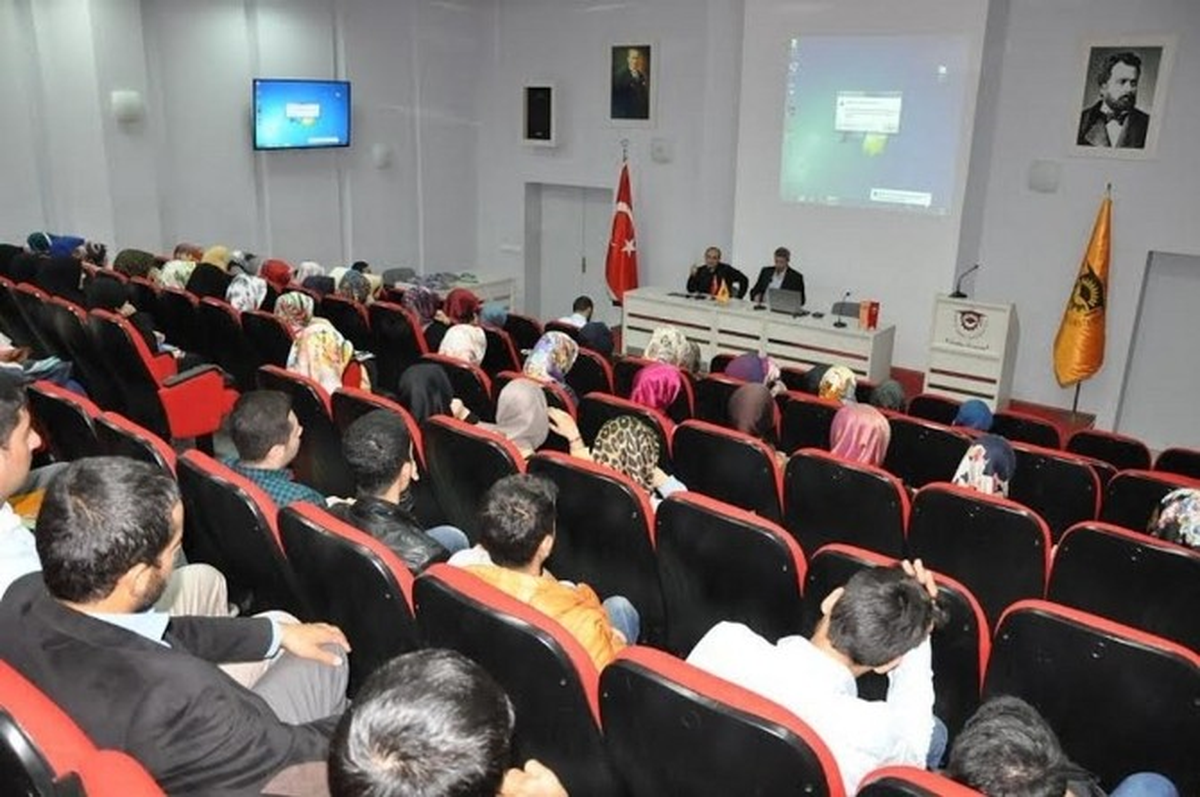 NKÜ İlahiyat Fakültesinde Oryantasyon Programı Gerçekleştirildi
