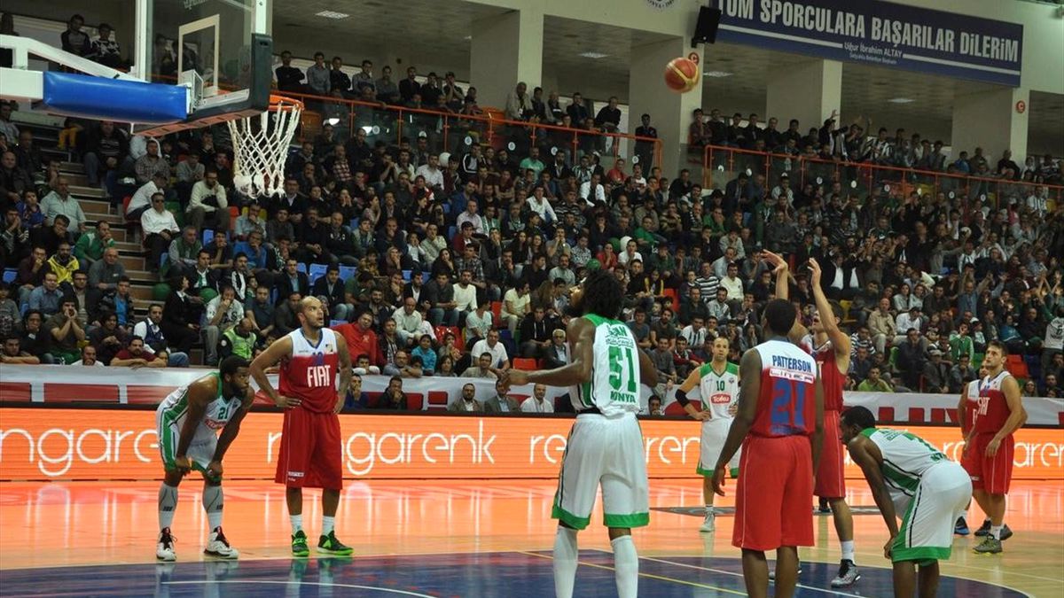 Torku Konyaspor Evinde Güldü