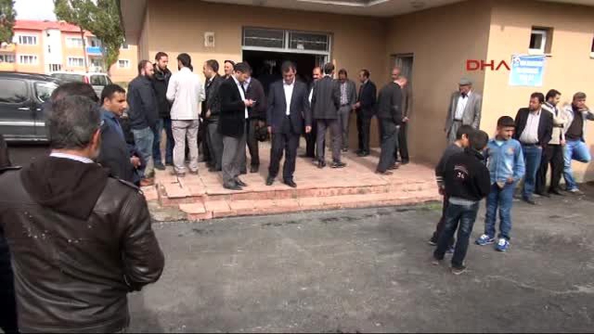 Van PKK\'nın Tehndit Ettiği İleri Sürülen Esnaf Öldürüldü