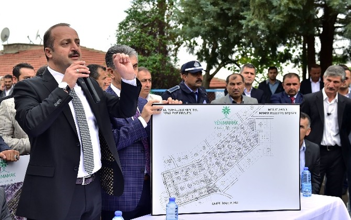 Akgül Vatandaşlara İmar Değişikliğini Anlattı