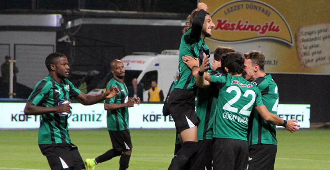 Akhisar Belediyespor, Kasımpaşa'yı 2-0 Yendi