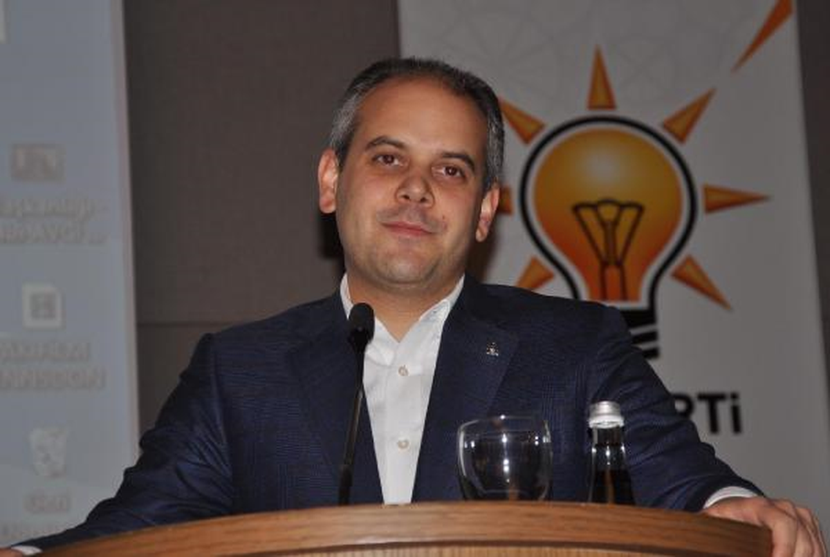 "Kendi Halkına Bu Kadar Düşmanlık Gösteren Vatan Hainidir"