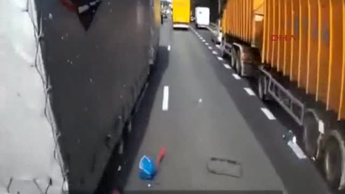 Feci Kaza Kamerada