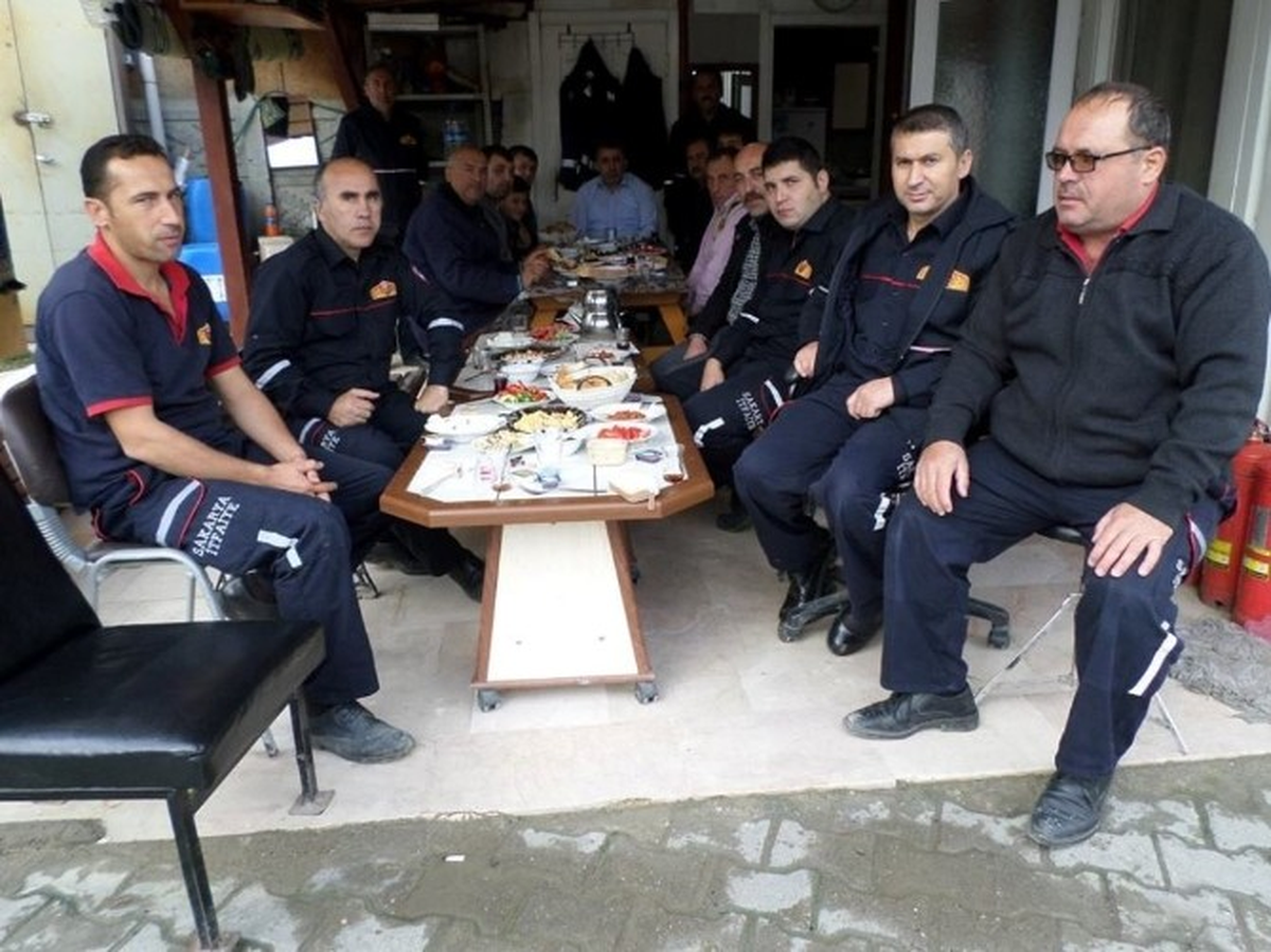 İtfaiyeciler Kahvaltıda Buluştu