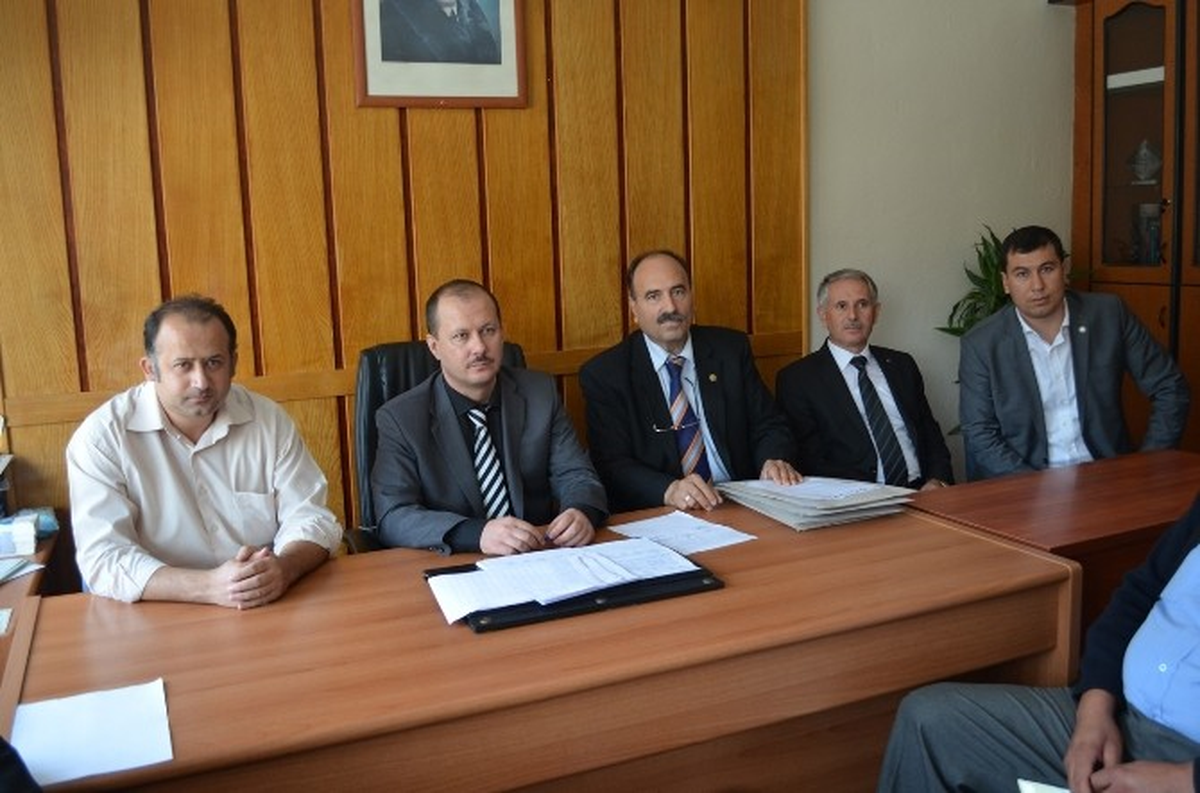 Kula\'da Taşımalı Eğitim İhalesi Yapıldı
