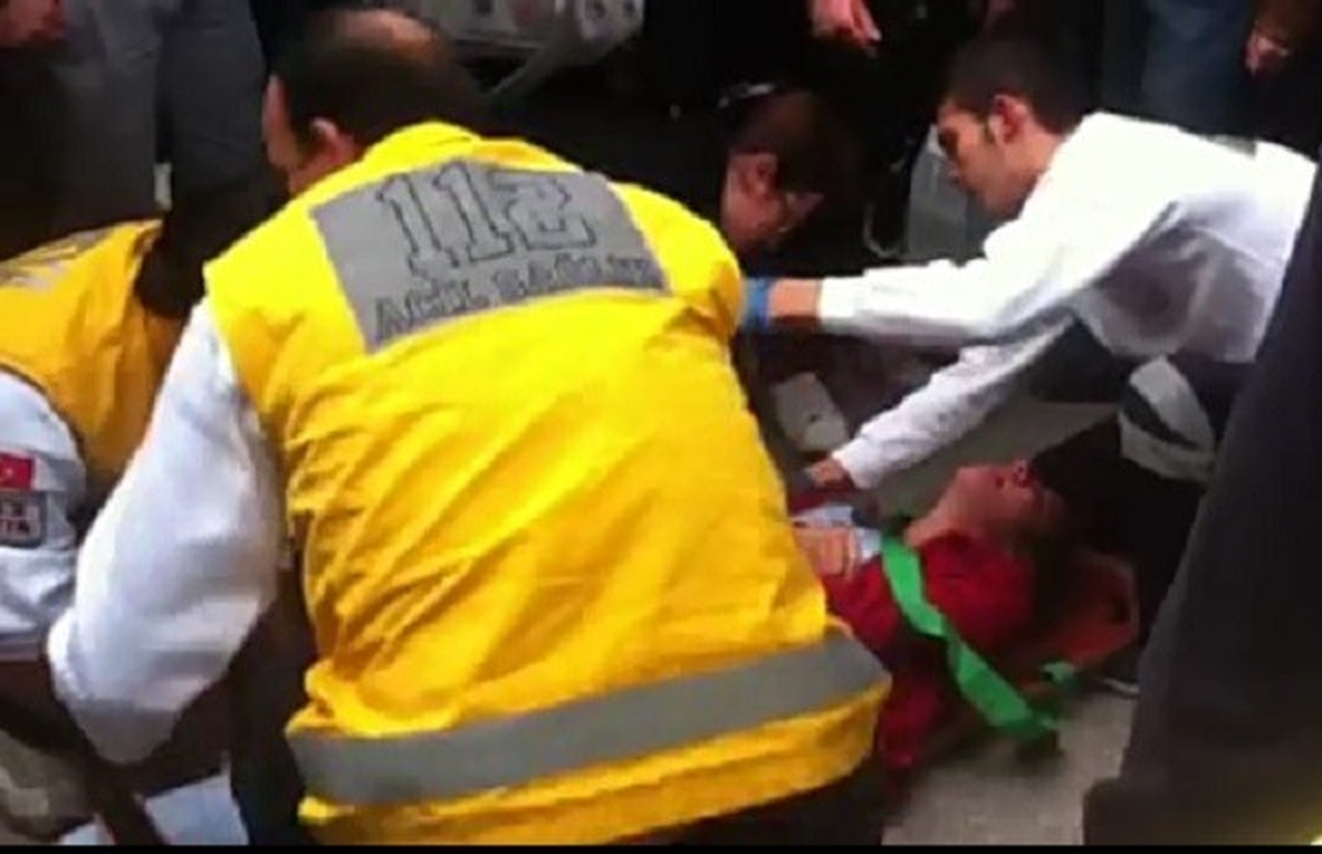 Minibüsün Çarptığı Genç Kız Gözyaşlarını Tutamadı