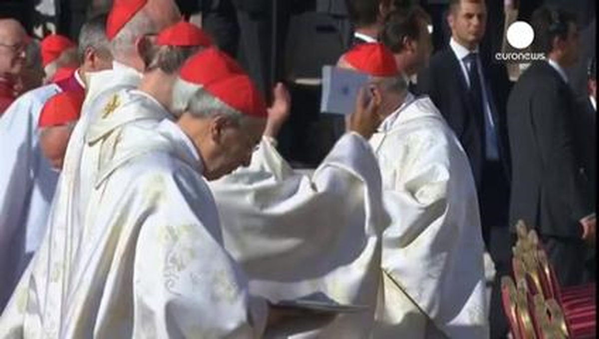 Papa Vı. Paul Azizlik Mertebesine Yükseltildi