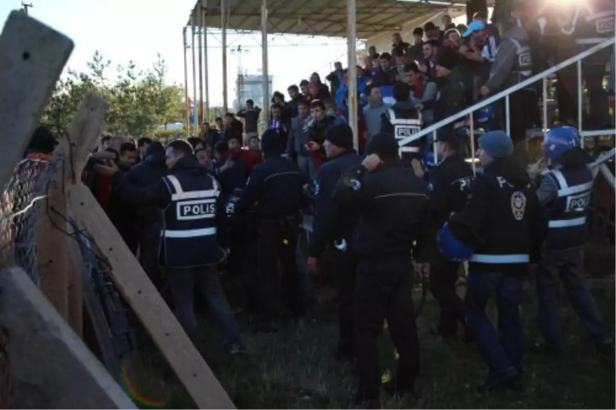 Sivas'ta Amatör Maçta Olay