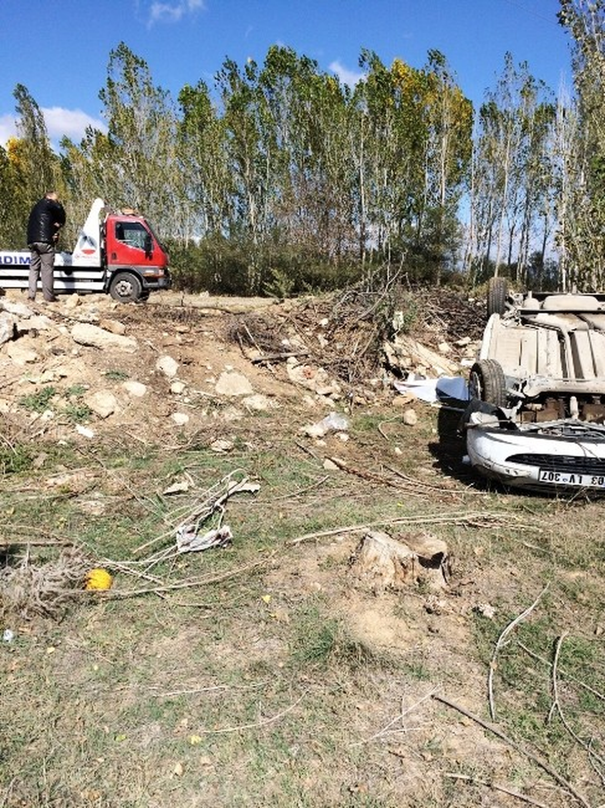 Takla Atan Otomobilden Yara Almadan Çıktılar