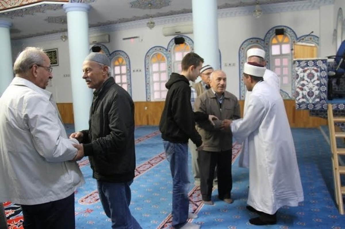 Tekirdağ Büyükşehir Belediye Başkanı Kadir Albayrak Sabah Namazı Buluşmalarına Katıldı