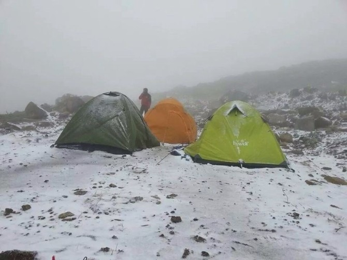Uludağ\'a Yılın İlk Karı Düştü