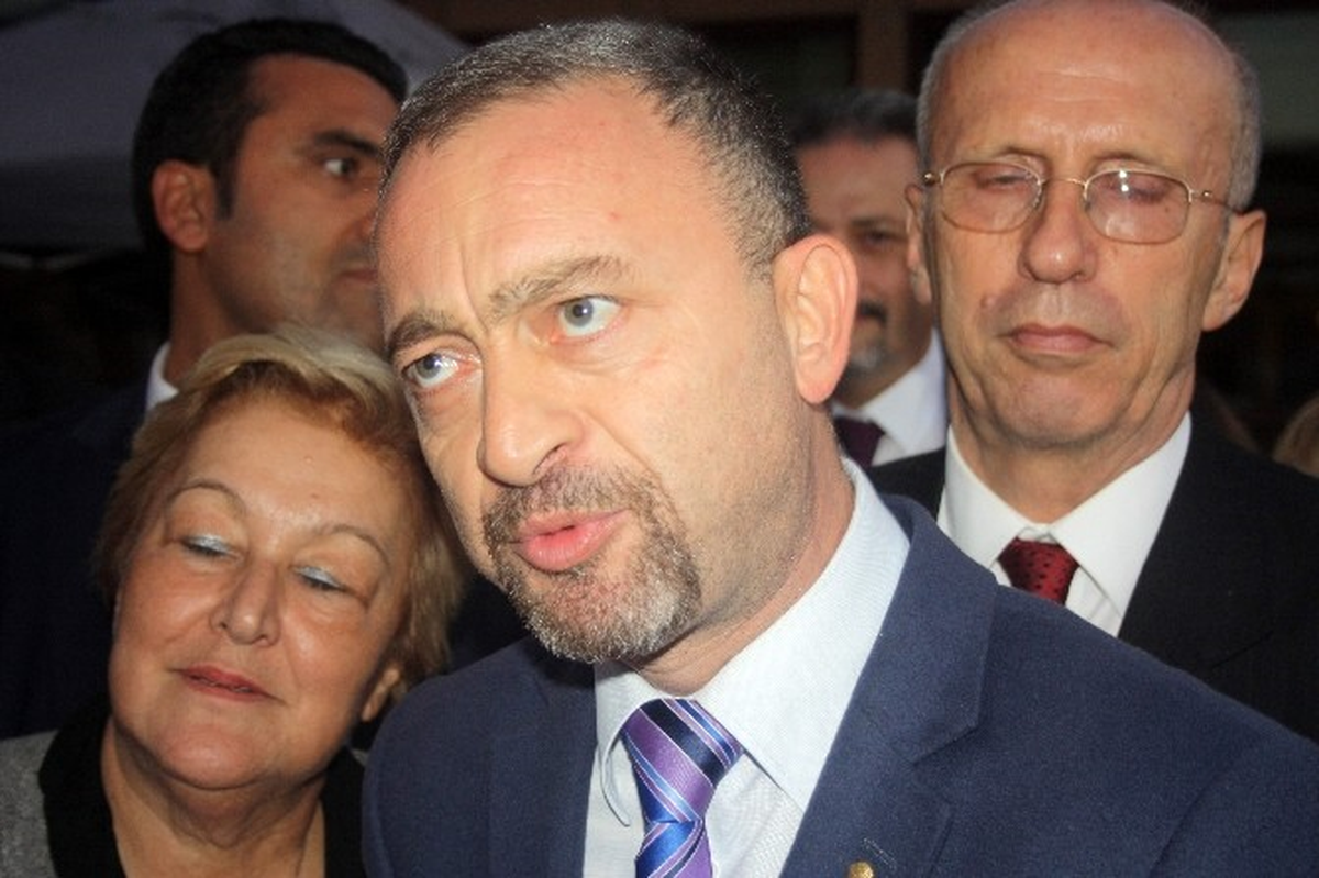 Ümit Kocasakal, 3\'üncü Kez Güven Tazeledi