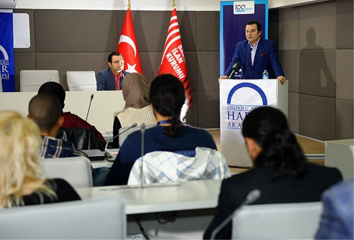 AA\'dan Tunuslu Gazetecilere Habercilik Eğitimi