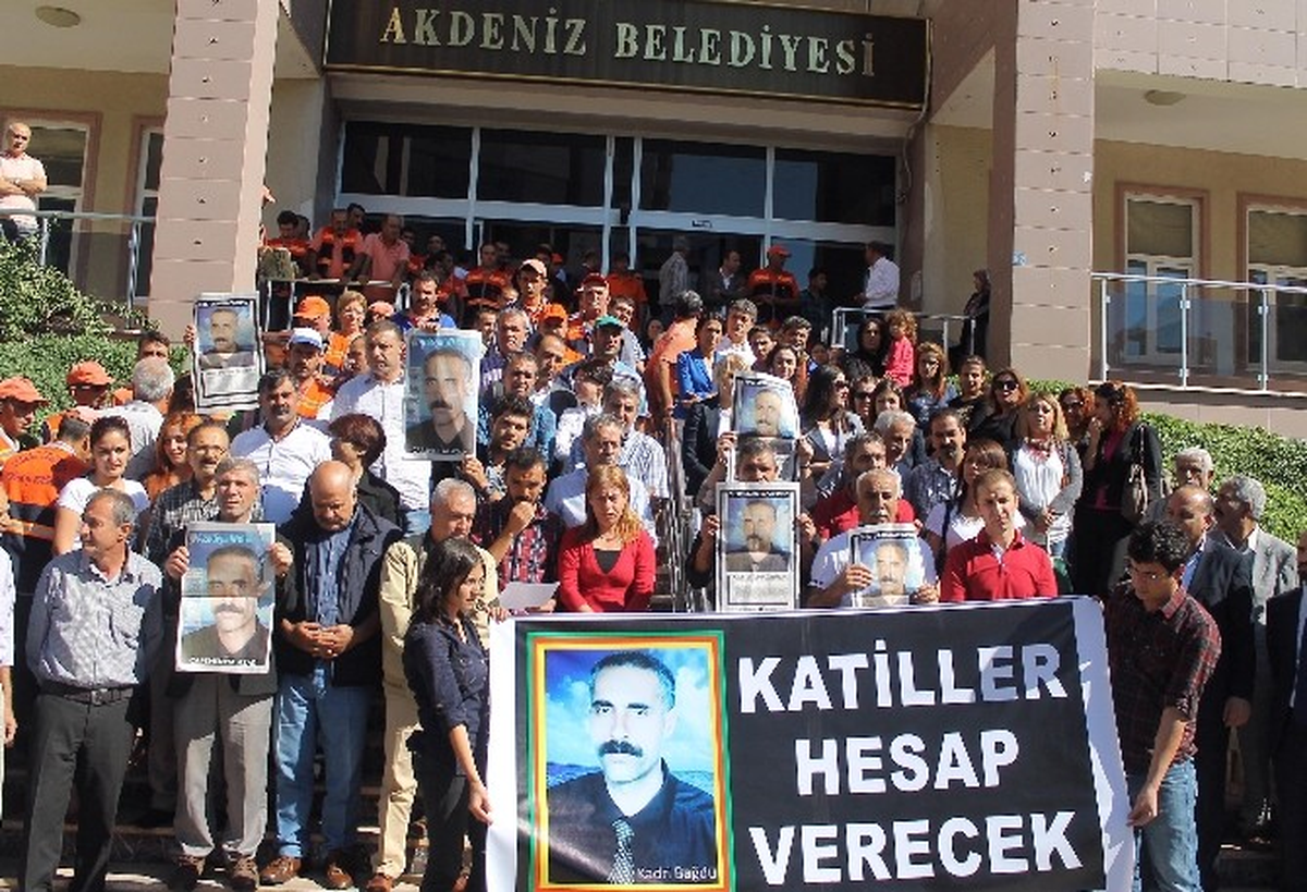 Adana\'da Gazete Dağıtıcısının Öldürülmesi