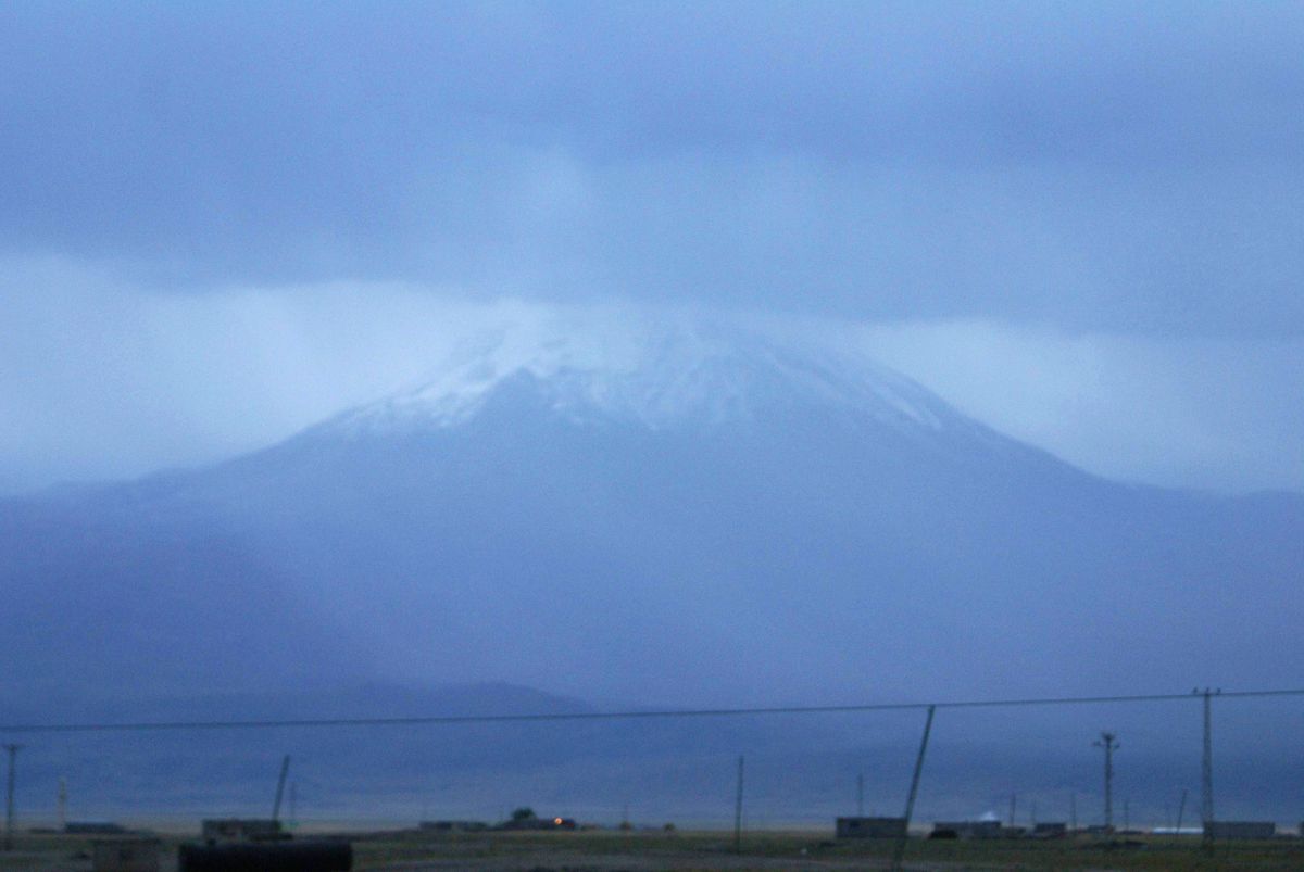 Ağrı Dağı Beyaza Büründü