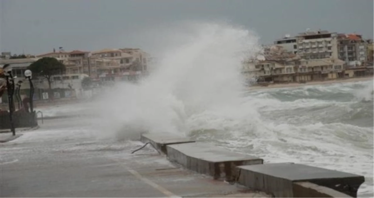 Antalya Körfezi İçin Fırtına Uyarısı