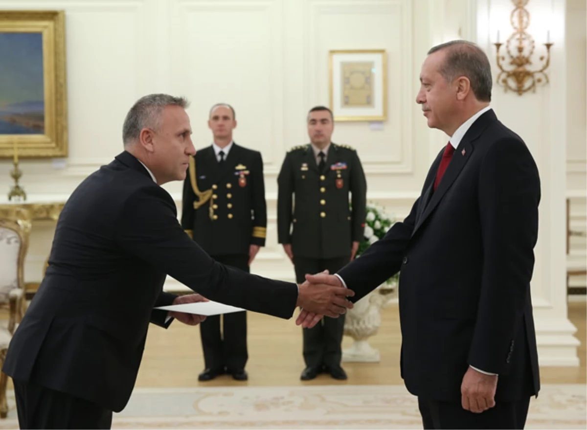 Cumhurbaşkanı Erdoğan, Macaristan Büyükelçisi Kiss\'i Kabul Etti
