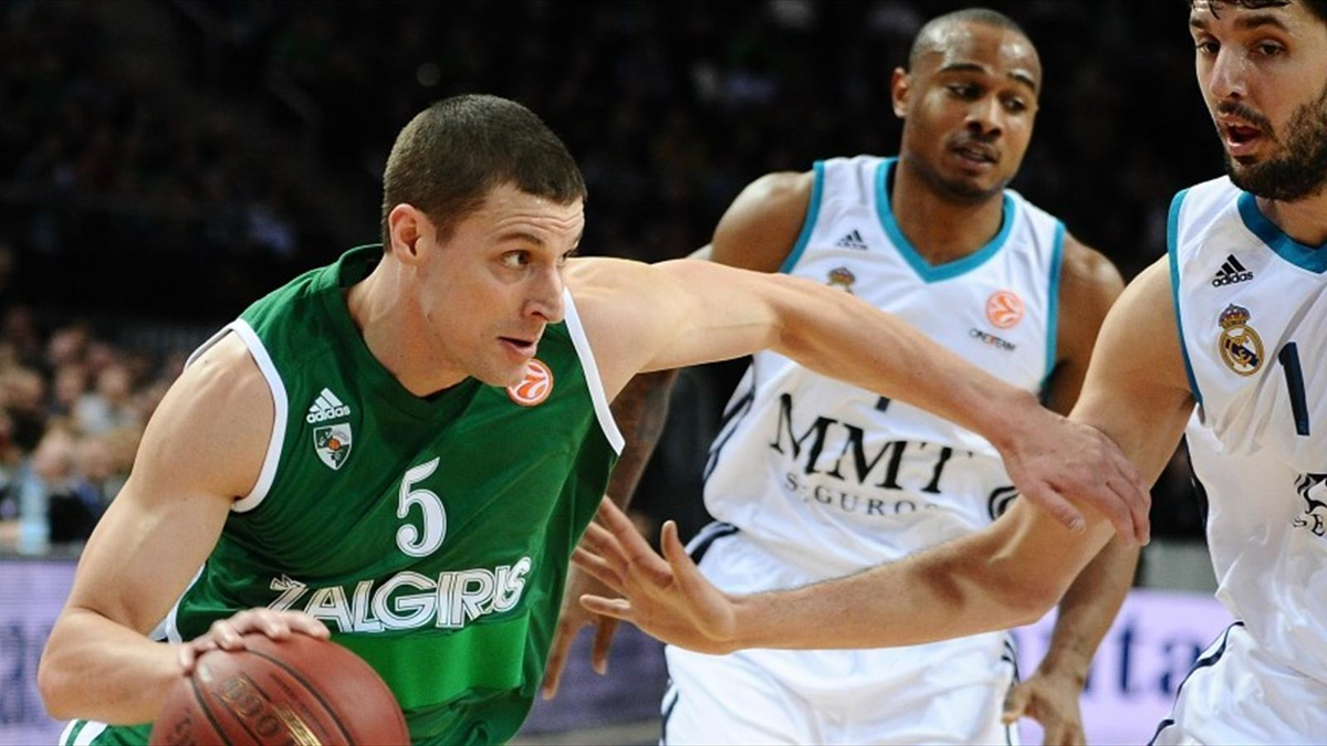 Donnie Mcgrath Anadolu Efes\'te