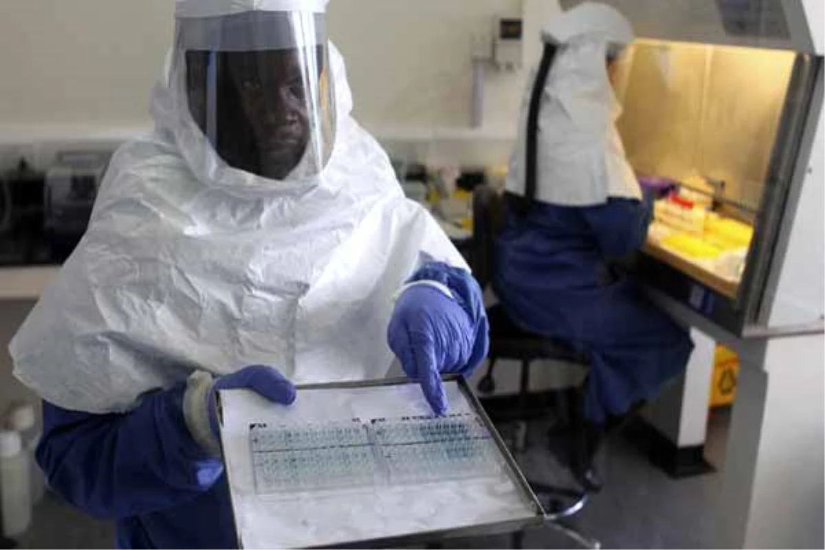 Fransa\'da Ebola Endişesi