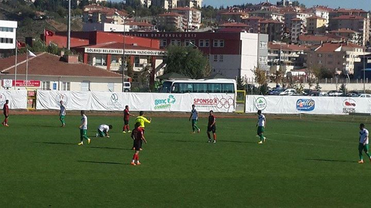 Gölbaşı Belediyespor Haftayı Bir Puanla Kapattı