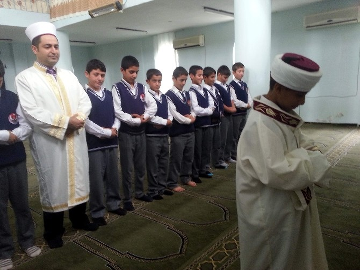 İmam Hatipli Öğrencilere Camide Uygulamalı Ders