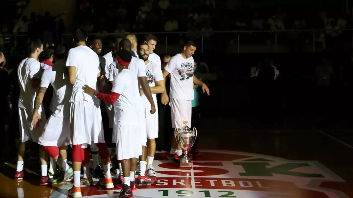 Karşıyaka Zafer Peşinde