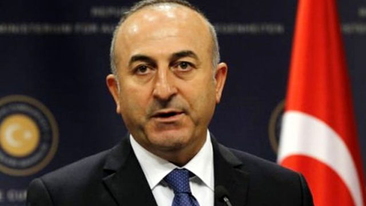 Mevlüt Çavuşoğlu: Peşmergeye Yardım Ediyoruz