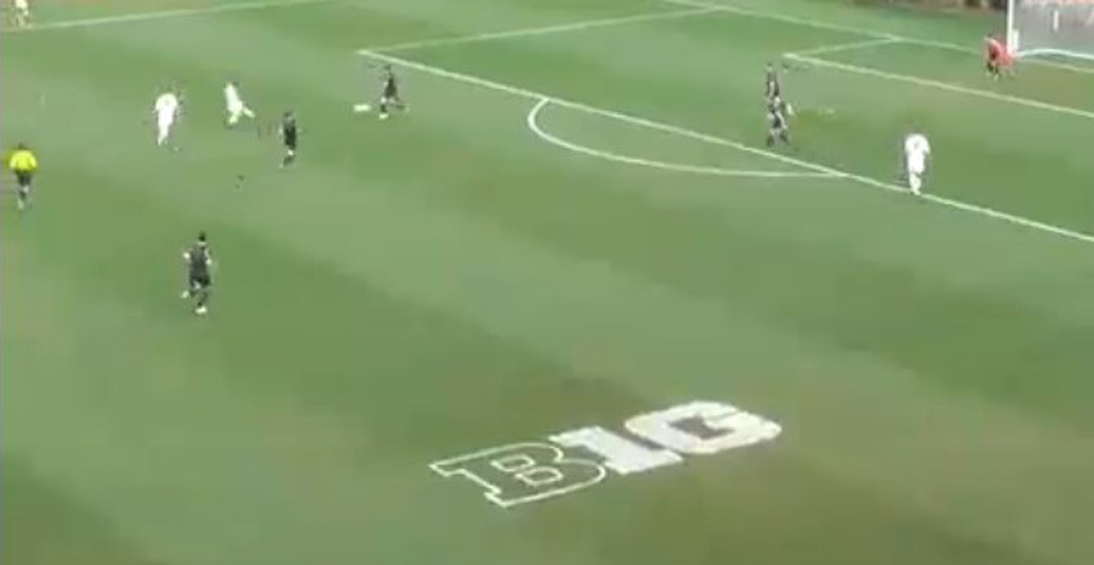 Müthiş Füzeye, Kaleci Bakakaldı