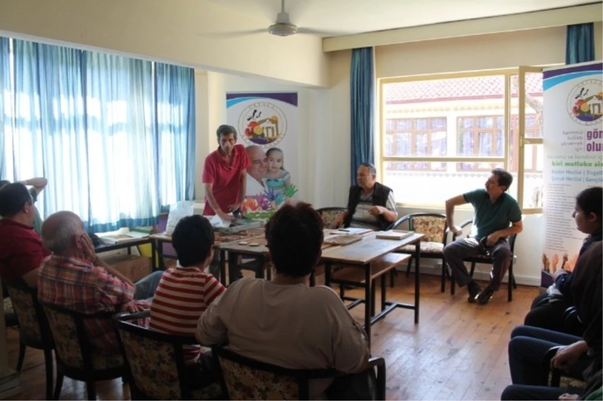 Ortaca\'da Gönüllü Öğretmen Ücretsiz Kurs Veriyor