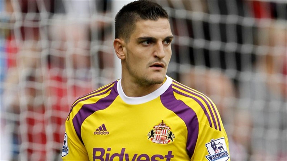 Sunderland Kalecisi Mannone Taraftarların Parasını Ödemeyi Teklif Edecek