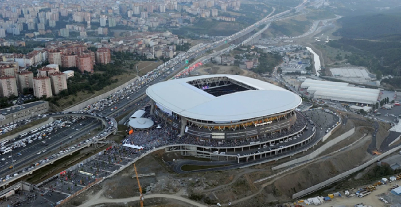 TT Arena\'nın Yakınındaki Cendere Yolu Kullanıma Kapatıldı