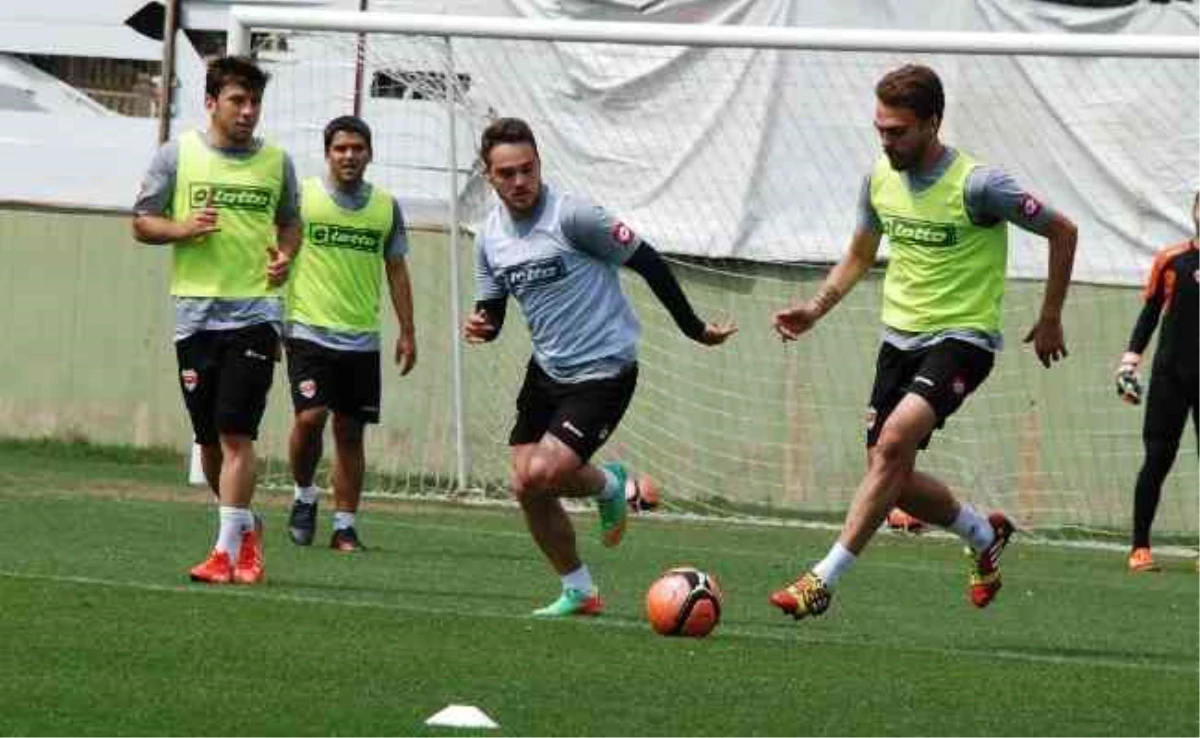Adanaspor, Bucaspor Maçı Hazırlıklarına Başladı