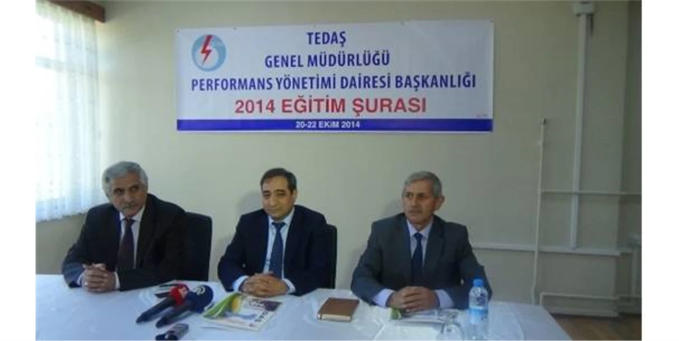 TEDAŞ Genel Müdür Yardımcısı Taşdemir, Erzincan\'da