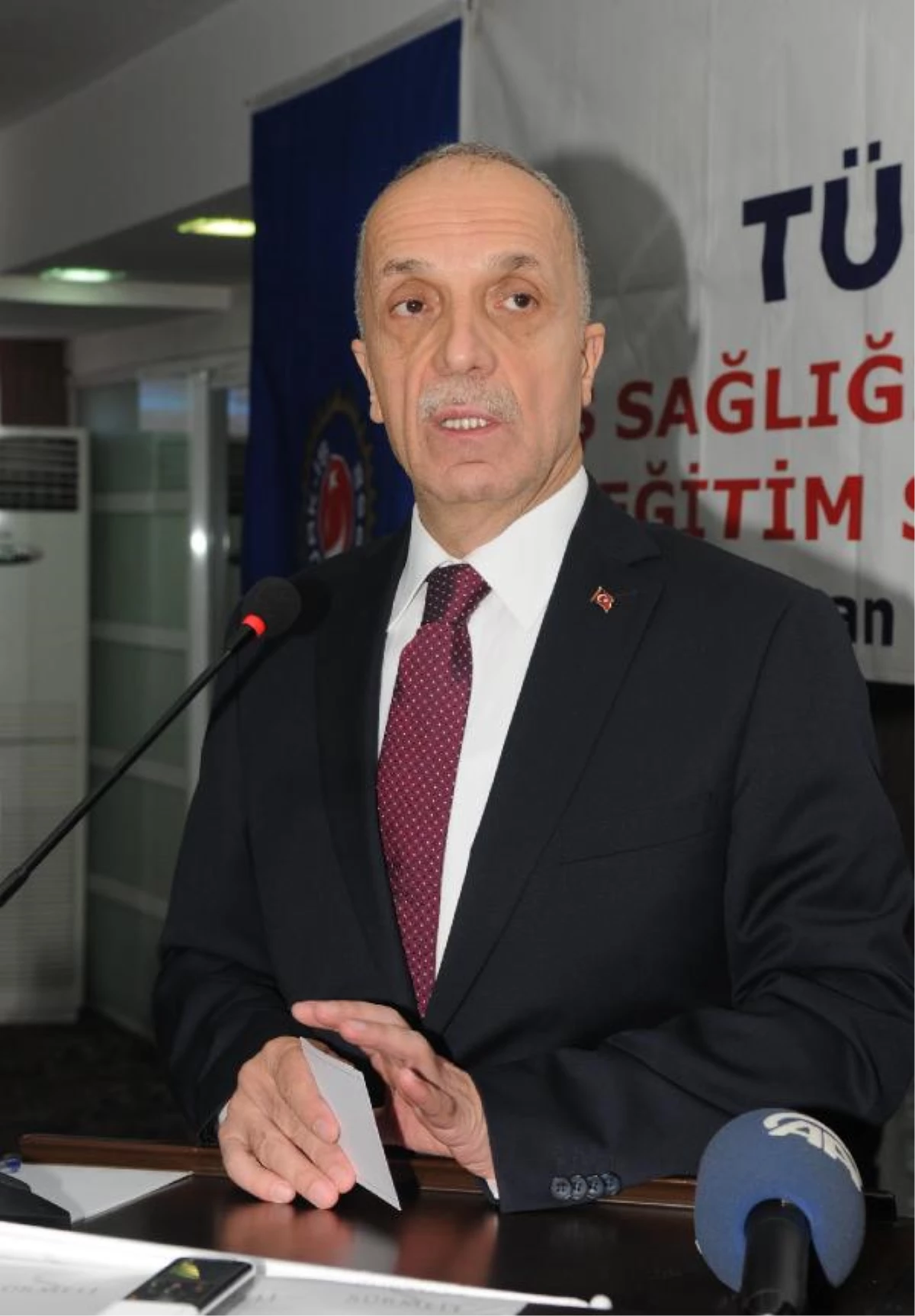 Türk-İş Genel Başkanı: Terör Gündeme Gelince İşçi Sorunları Unutuluyor