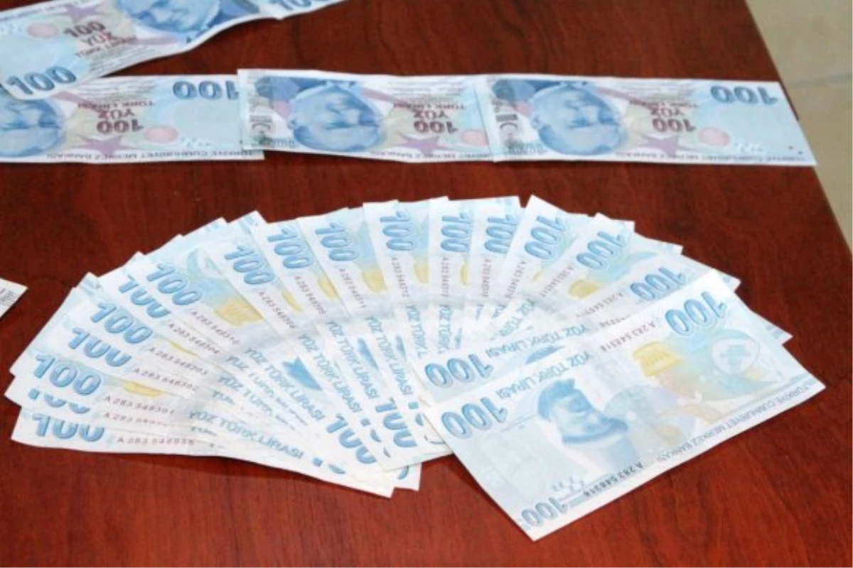 13 Bin Lira Çalan Çocuk Paraları Taksiciye Kaptırdı