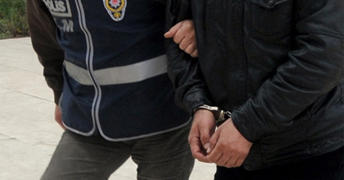 4 Ayrı Suçtan Aranan Zanlı Son İşinde Yakayı Ele Verdi