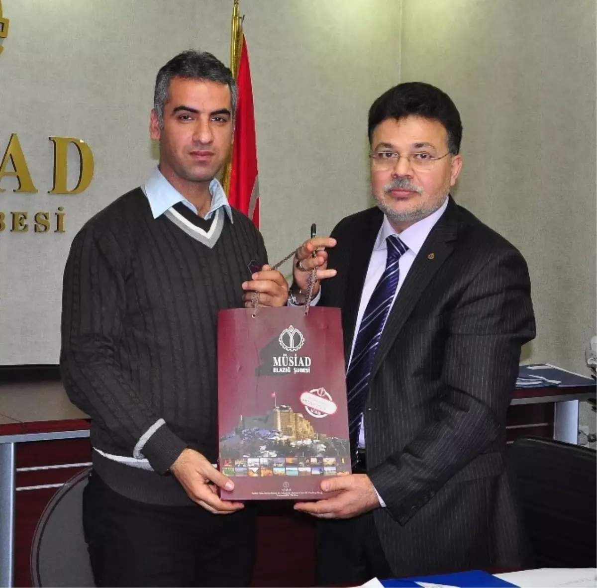 Dost Meclisine Elazığ Aile ve Sosyal Politikalar İl Müdürü Katıldı