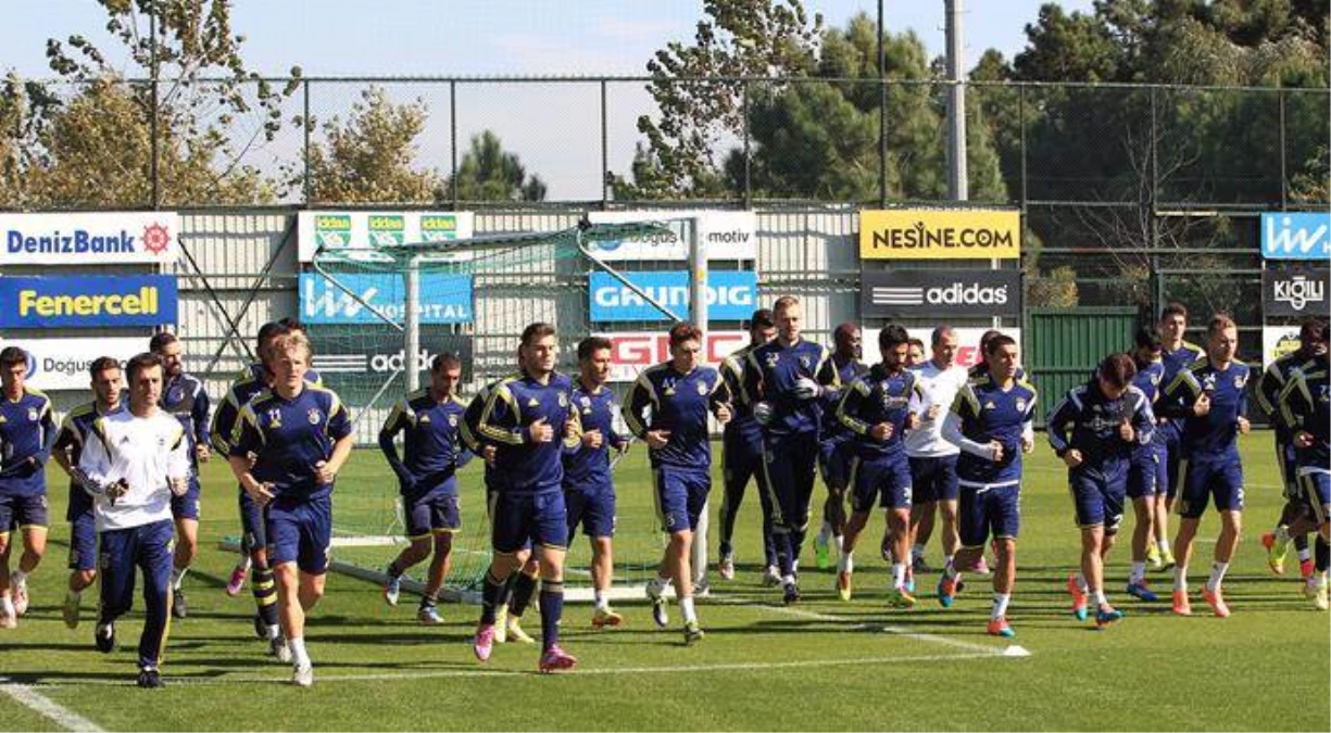 Fenerbahçe, Gençlerbirliği Maçı Hazırlıklarını Sürdürüyor