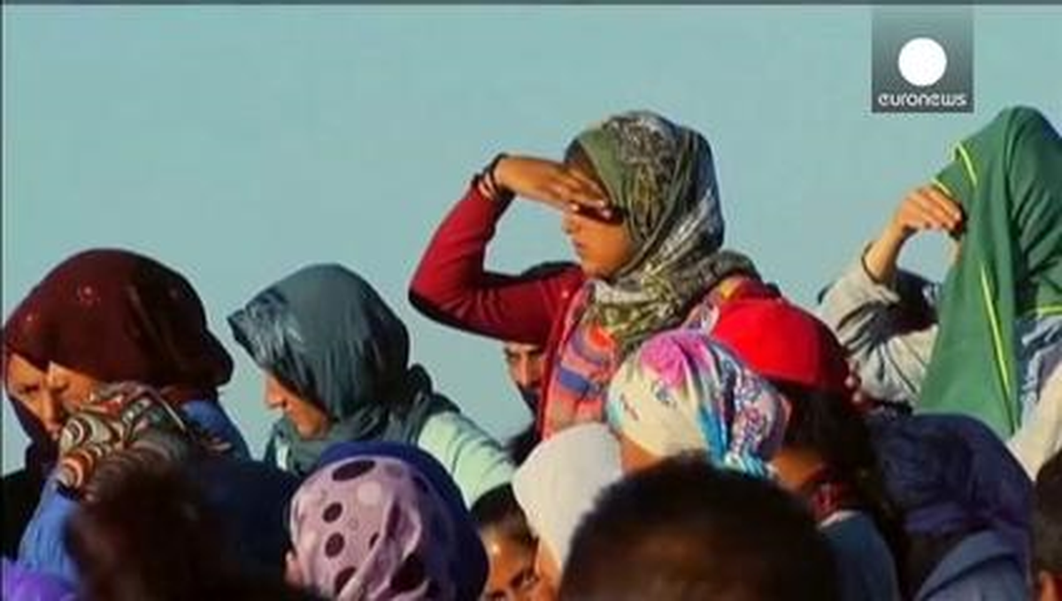 Kobani\'ye Silah ve Peşmerge Geçişi