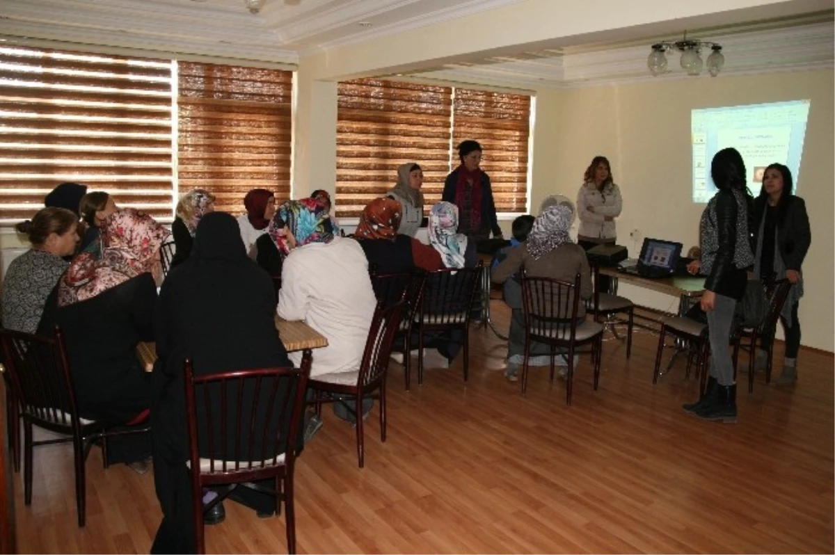 Kulu\'da Kadınlara Yönelik Kanser Erken Tanı Semineri