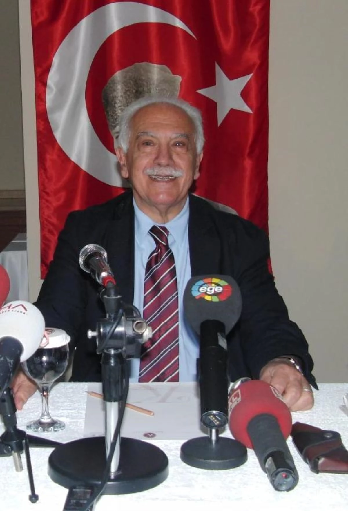Perinçek, Kılıçdaroğlu\'nu Eleştirdi